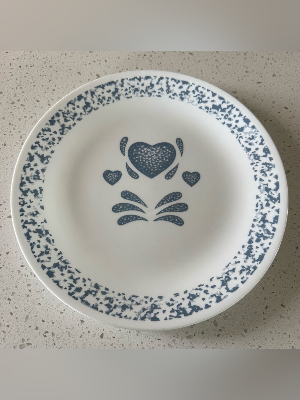 Corelle Blue Hearts Sponge Dinner Plate 10.25 inches Diameter Discontinued Repla